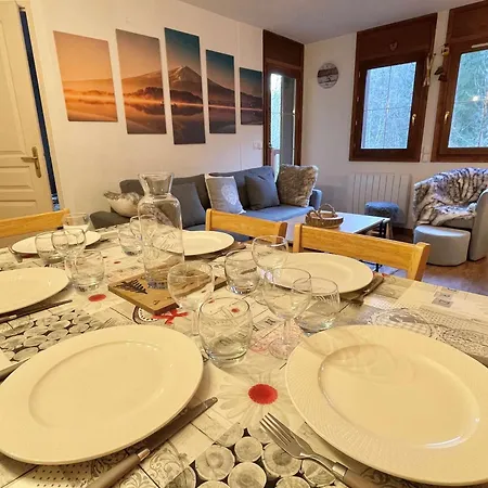 Appartement Confortable - Piscine, Parking, 2 Ch, 6 Pers - Fr-1-603-69 *